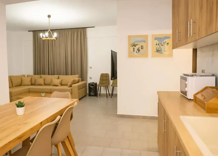 בית נופש Sinani - Garden Oasis With Private Pool קולימביה