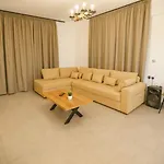 Sinani - Garden Oasis With Private Pool * Колимбия