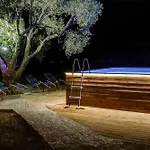Sinani - Garden Oasis With Private Pool Дом отдыха